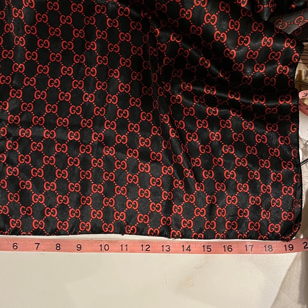 Black and Red Patterned Scarf